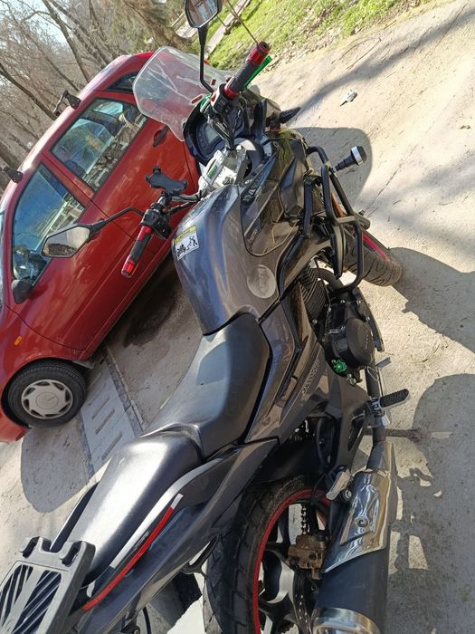 Срочно продам мотоцикл Dayun 200 Titan 2021год
