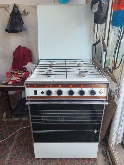 Продам газ плита рабочем состоянии