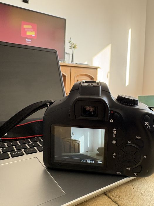 Canon 4000D + обектив 18-55mm