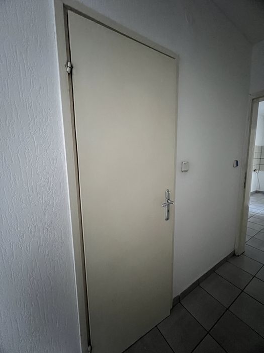 Интериорни врати