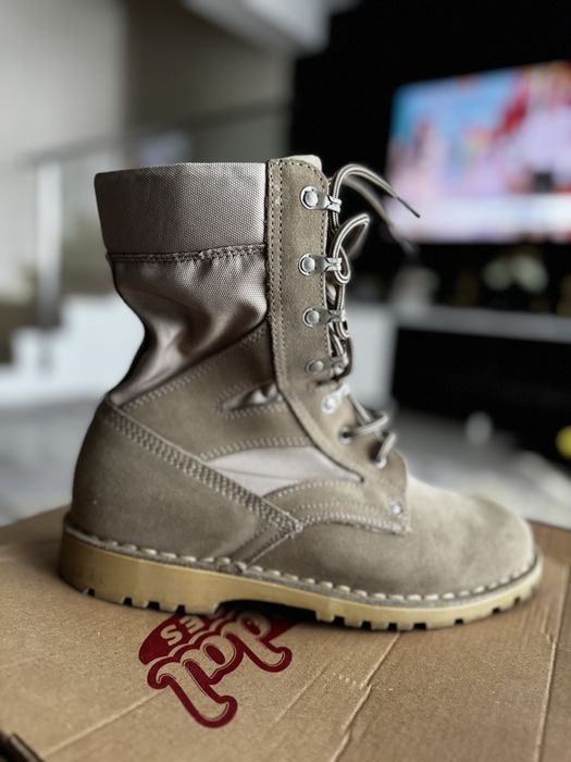 Bocanci combat de vara