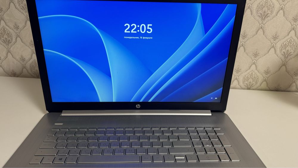 Ноутбук HP 17 CORE i3 10th gen