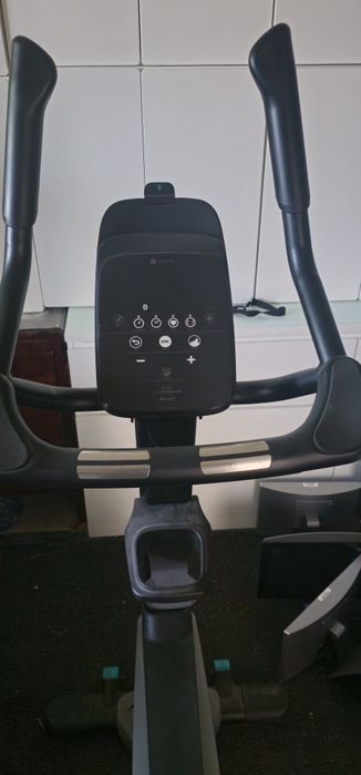 Фитнес велоергометър/елиптикал Energy — с Bluetooth конзола, магнитно съпротивление