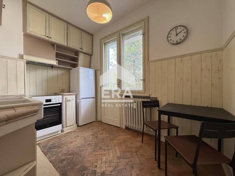 Продава се Тристаен апартамент в София, Център - 81 кв.м за 4062 €/кв.м - Снимка #9