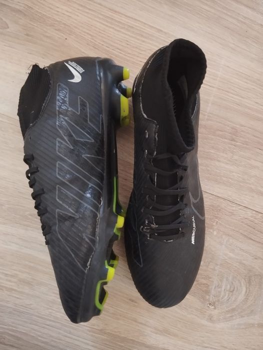 футбольные бутсы 6000тг