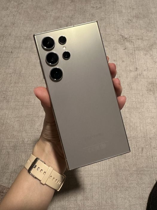 Samsung S24 ultra 256