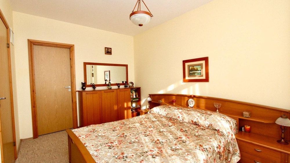 Продава се Двустаен апартамент в София, Младост 2 - 69 кв.м за 1057 €/кв.м - Снимка #3