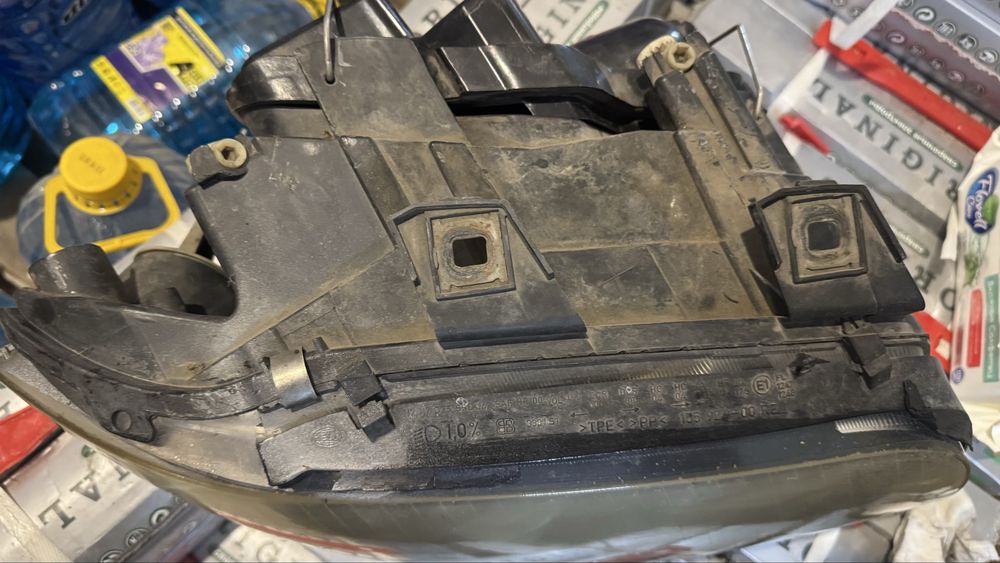 Фары  пара Audi A6 C5 (рест) + противотуманки пара