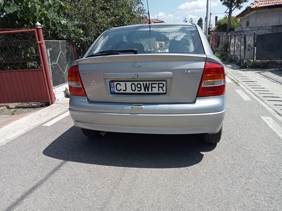 Opel Astra G 2.0