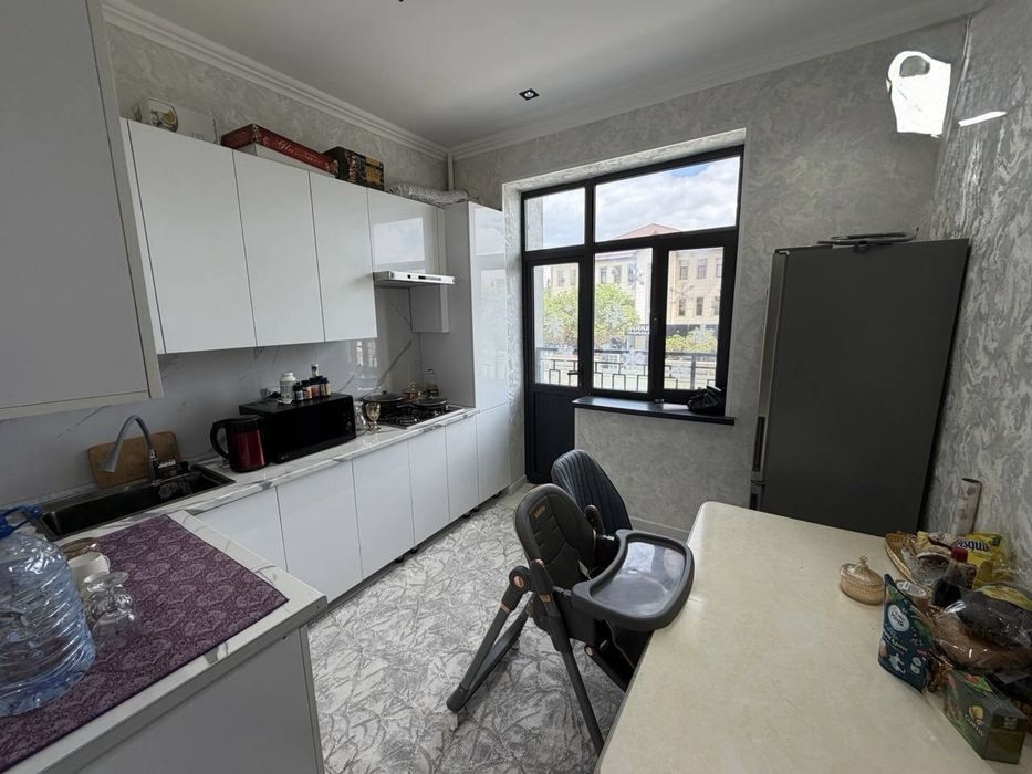 Квартира сотилади