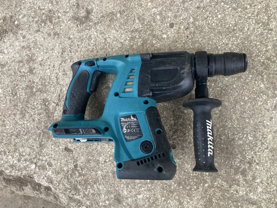 Rotopercutor Makita 36V HR 262TD doar Corp