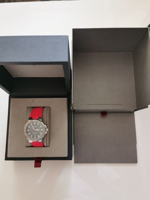 Oris Aquis Diving Date Relief автоматичен