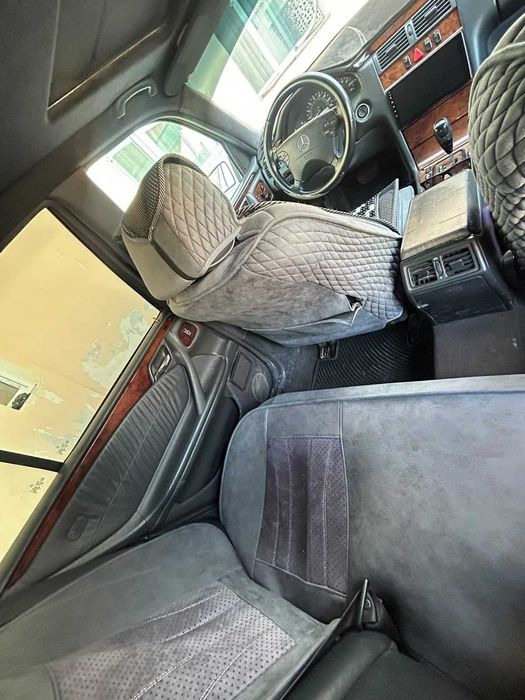 Mercedes benz E 320 W 210