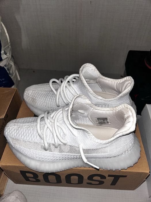 Yeezy Adidas v2 bone