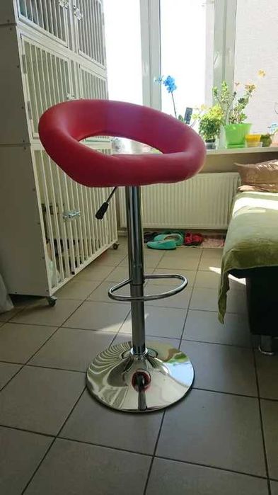 Стул барный UFO для вашей кухни!