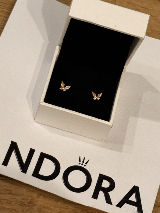 Пандора обеци Pandora