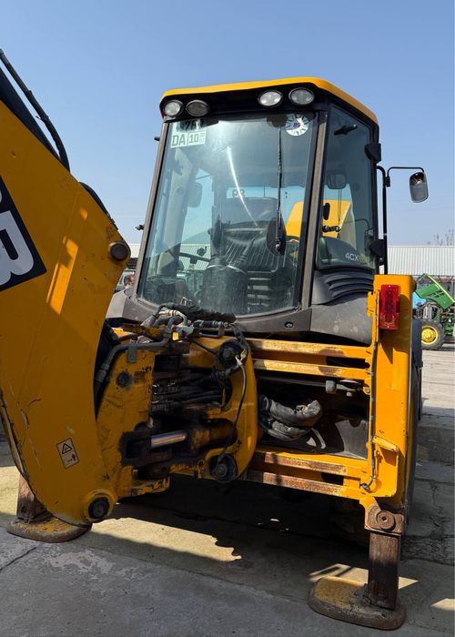 JCB Погрузщик Эксковатор