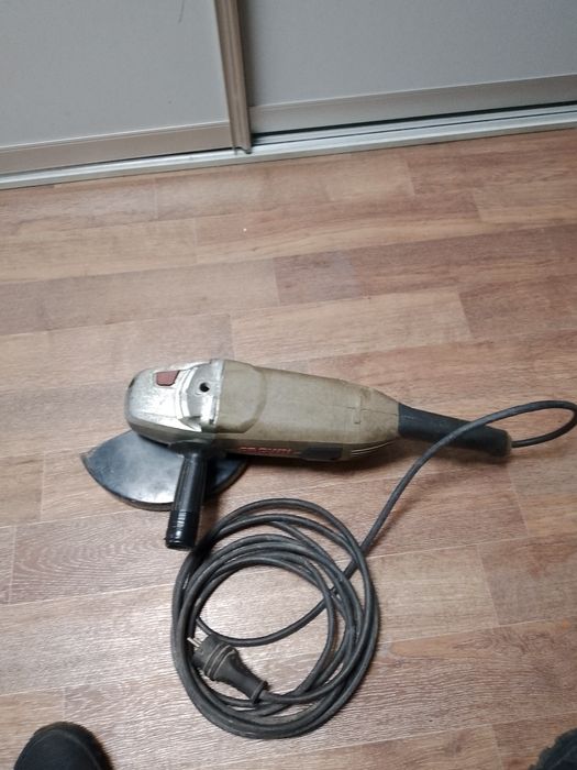 Продам болгарка дис 230