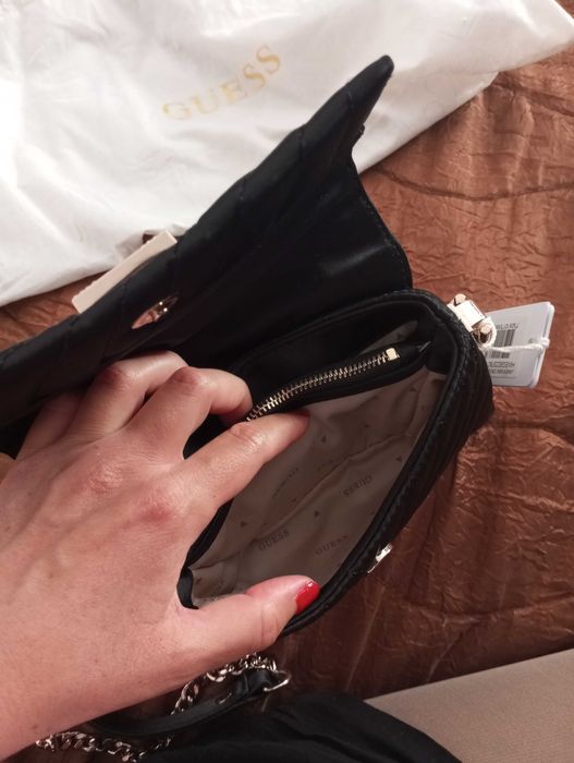 Guess Оригинална черна дамска чанта супер луксозна от Guess