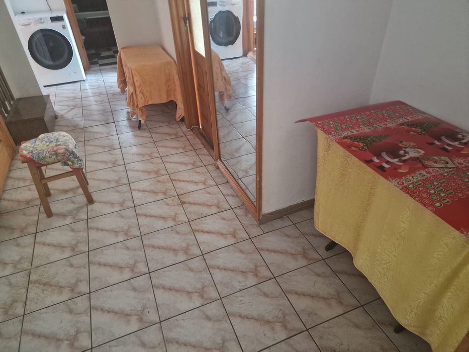 Ap 3 Cam Maratei str Progresului 70mp etaj 1 decomandat centrala