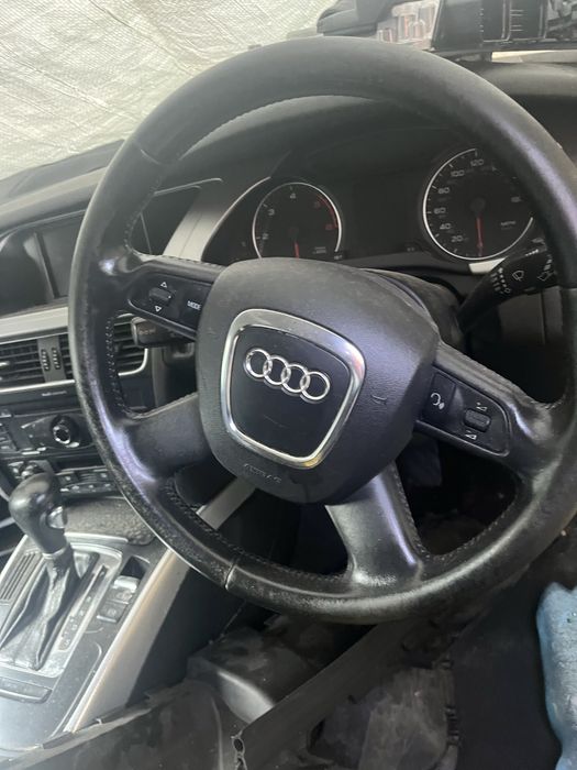 Volan cu comenzi si airbag audi a4 b8