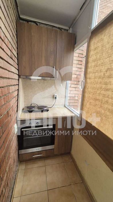 Двустаен апартамент под наем в кв. Кольо Фичето – до училище „Емилиян Станев“