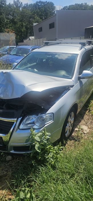 Dezmembrez wv passat break b6 argintiu culoare LA7W