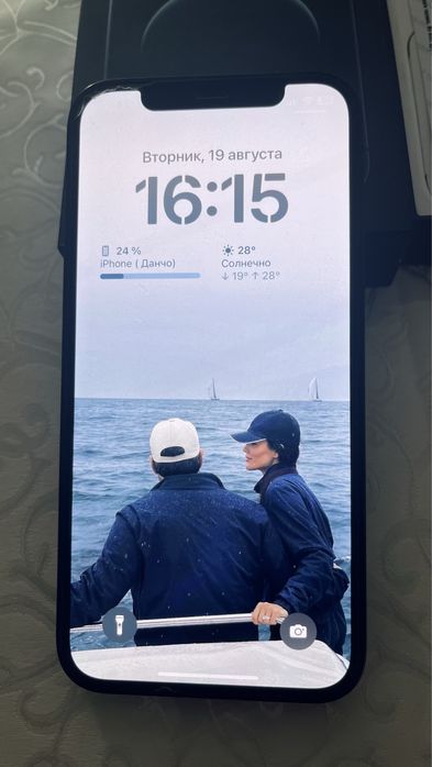 айфон 12 про продам