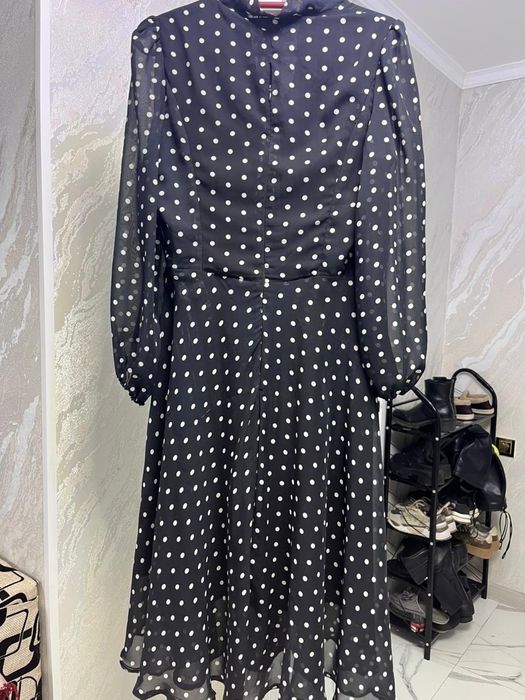 Продам платье в горошек
Описание: