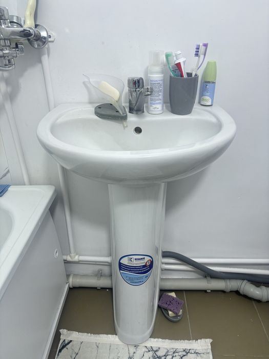 Продам тюльпан раковину