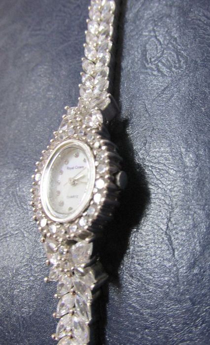Дамски сребърен часовник royal crown