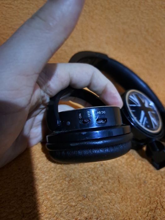 Căsti bluetooth mari