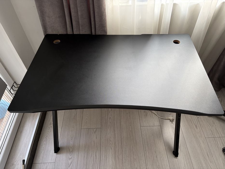 Геймърско Бюро + Разклонител