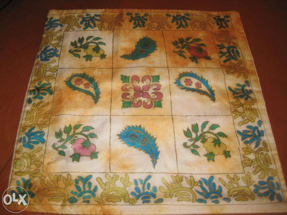 Шелковые наволочки. Ручная работа. Батик.