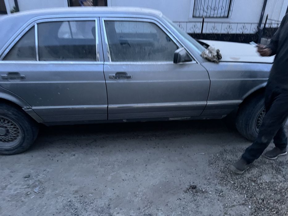 Фара Mercedes-Benz 280 SE 1982