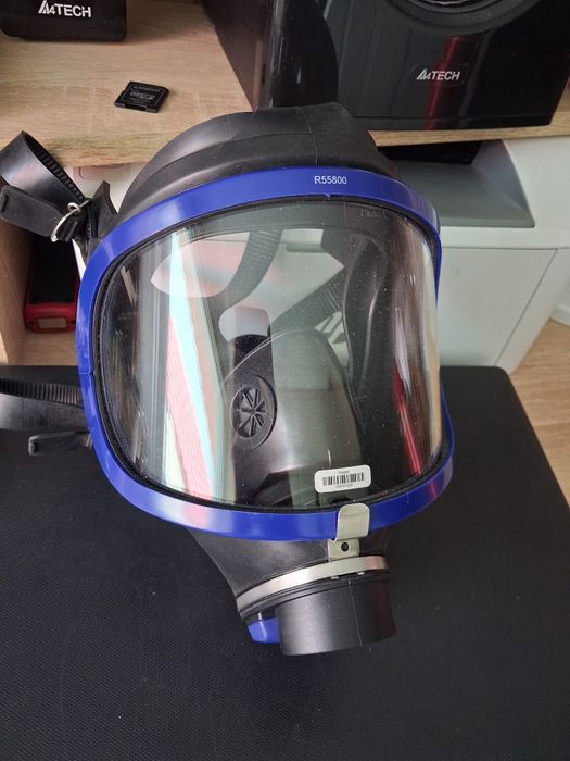 Masti si filtre Dräger