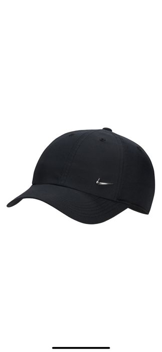 Шапка Nike SWOOSH с козирка