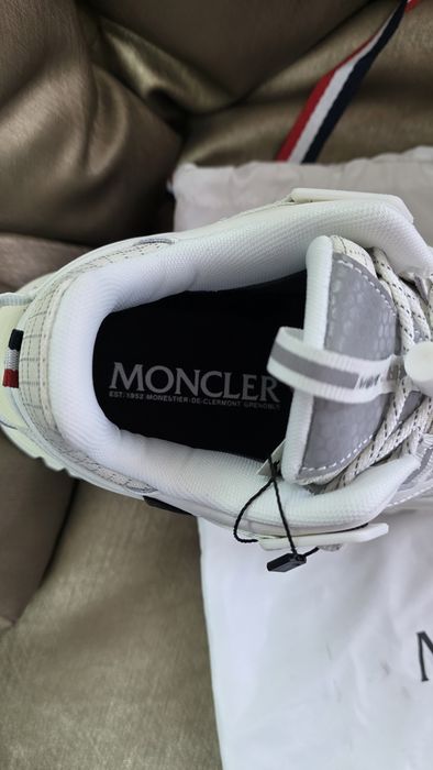 Mаратонки Moncler налични