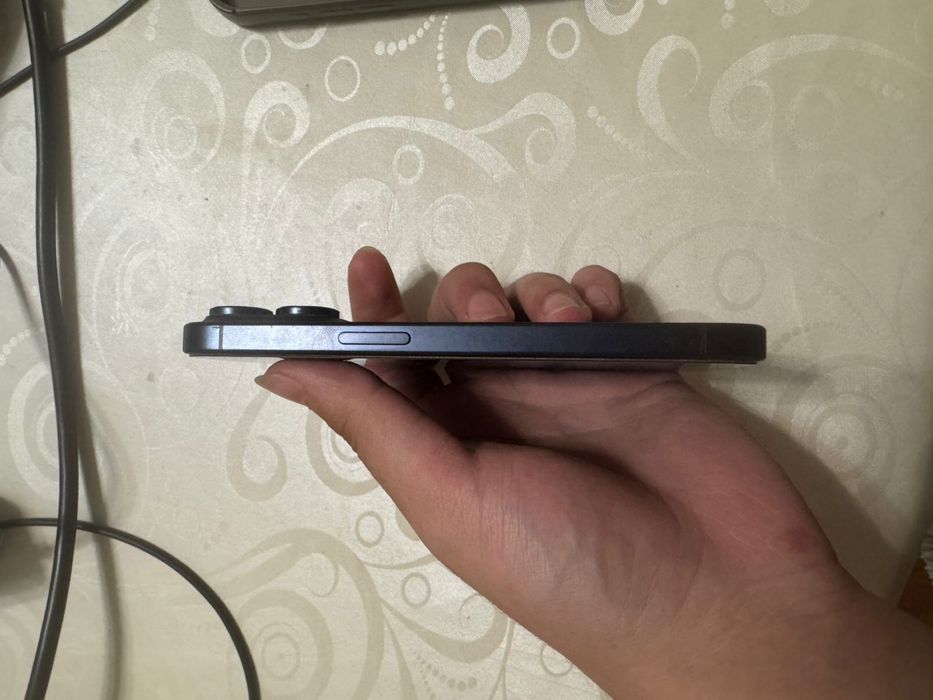 Iphone 15 pro 256гб