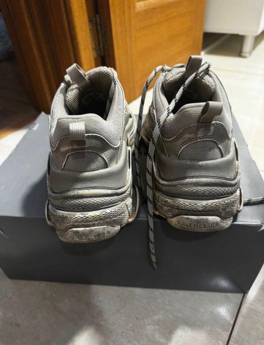 Balenciaga triple s 37 beige faded