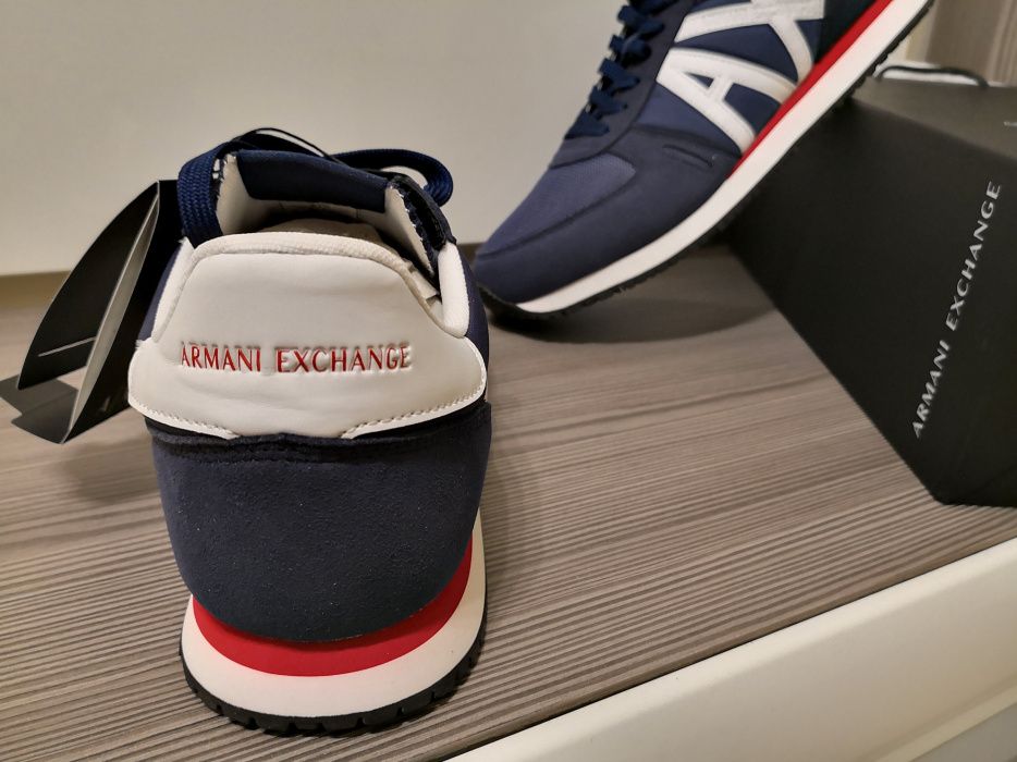 Sneakers adidasi Armani Exchange, marimea 44, 100% autentici, noi