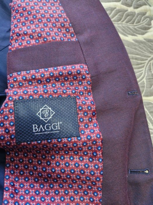 Костюм в идеальном состоянии