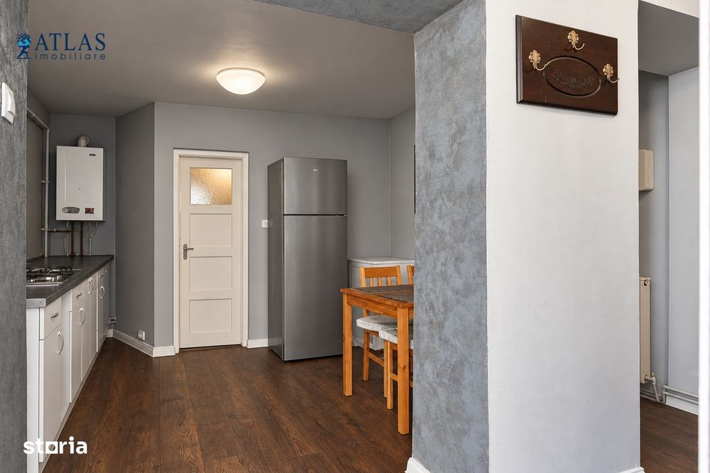 Studio Centru Istoric, piața Enescu, cu terasa deosebită