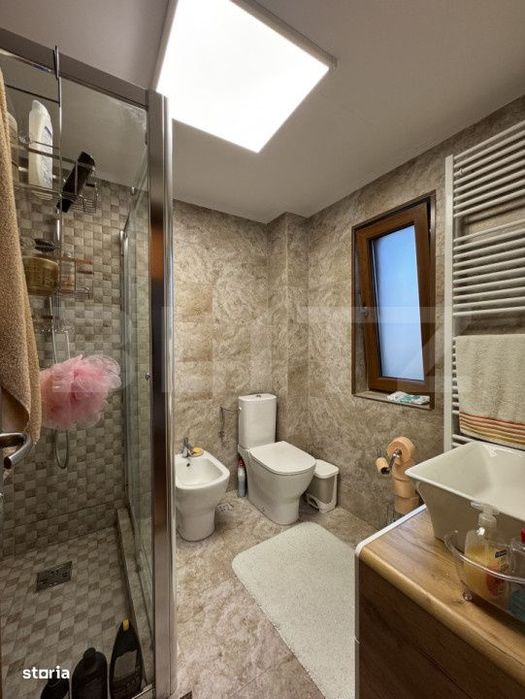 Casa P+E1+M, 255 mp utili, piscina, toate utilitatile, Braniste