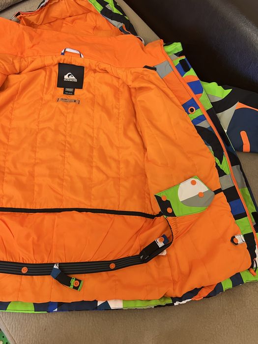 Яке Quiksilver за ски