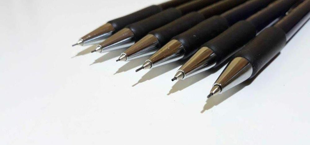 Lot 6 creioane faber castell 1345 si 1347 de 0.5 mm si 0.7 mm, copii