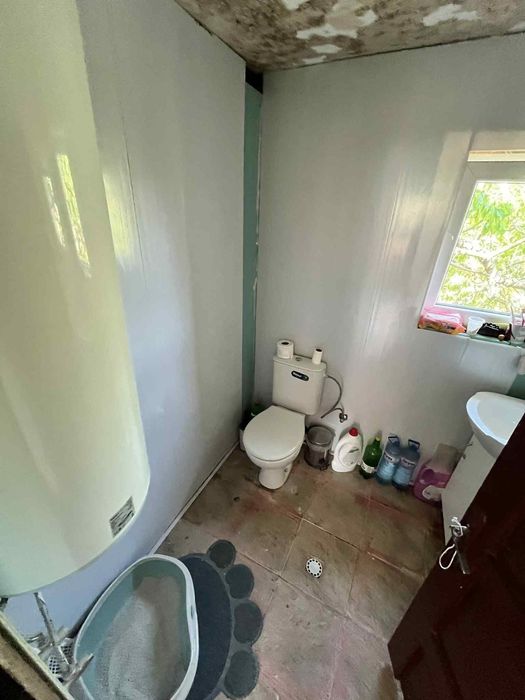 Продава се Къща в с. Ковачевци, Област София-област - 685 кв.м за 112 €/кв.м - Снимка #12