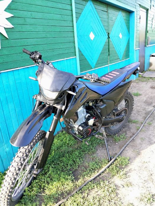 Продам эндуро 300