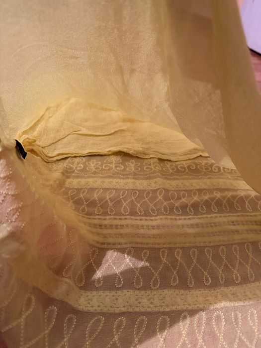 Tricou subțire damă XL - galben/ transparent, cu model modern