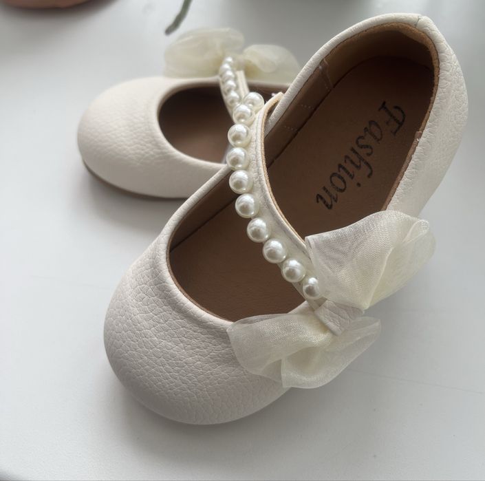 Туфельки для девочки, 25 размер.